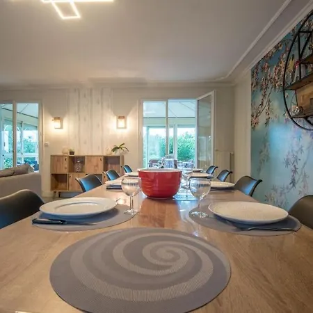 Сasa de vacaciones Le Repos De L'aubance , Avec Grand Jardin Et