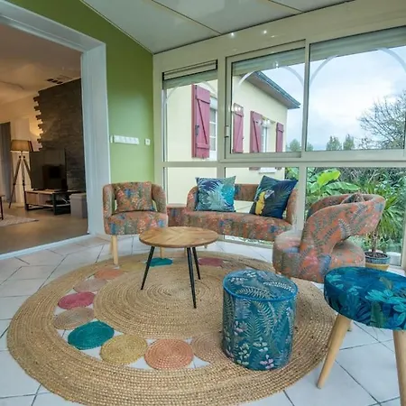 Сasa de vacaciones Le Repos De L'aubance , Avec Grand Jardin Et